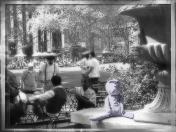 nyc_noir_et_blanc: Amede au Bryant Park